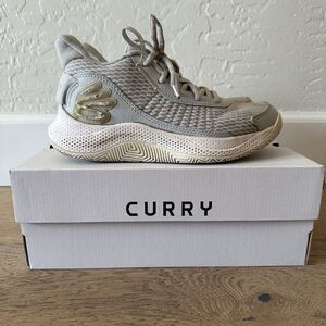 Under Armour Boys Curry 3Z7 Kids Basketball Shoes Sneakers Gray 4.5 YOUTH